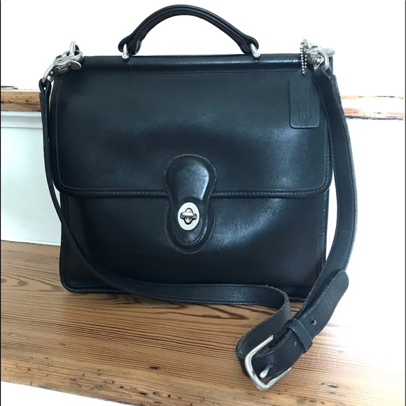 Coach Handbags - Vintage Coach Willis Bag